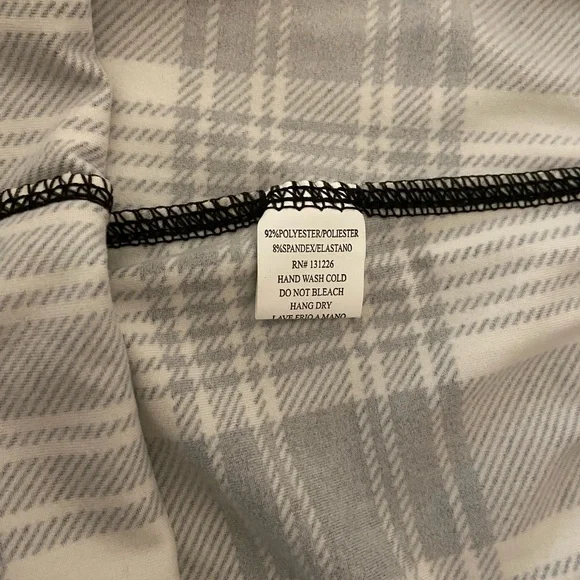 Woman’s Checked Leggings - Picture 5 of 5